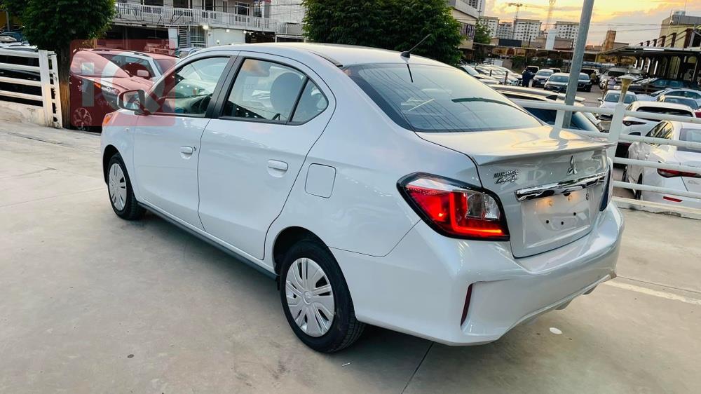 Mitsubishi Mirage